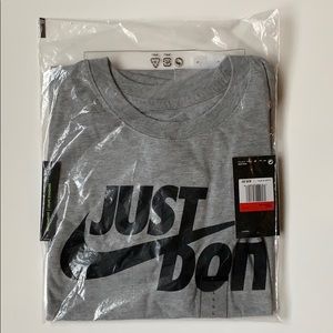 Nike Just Do It Tee Shirt - Size Large